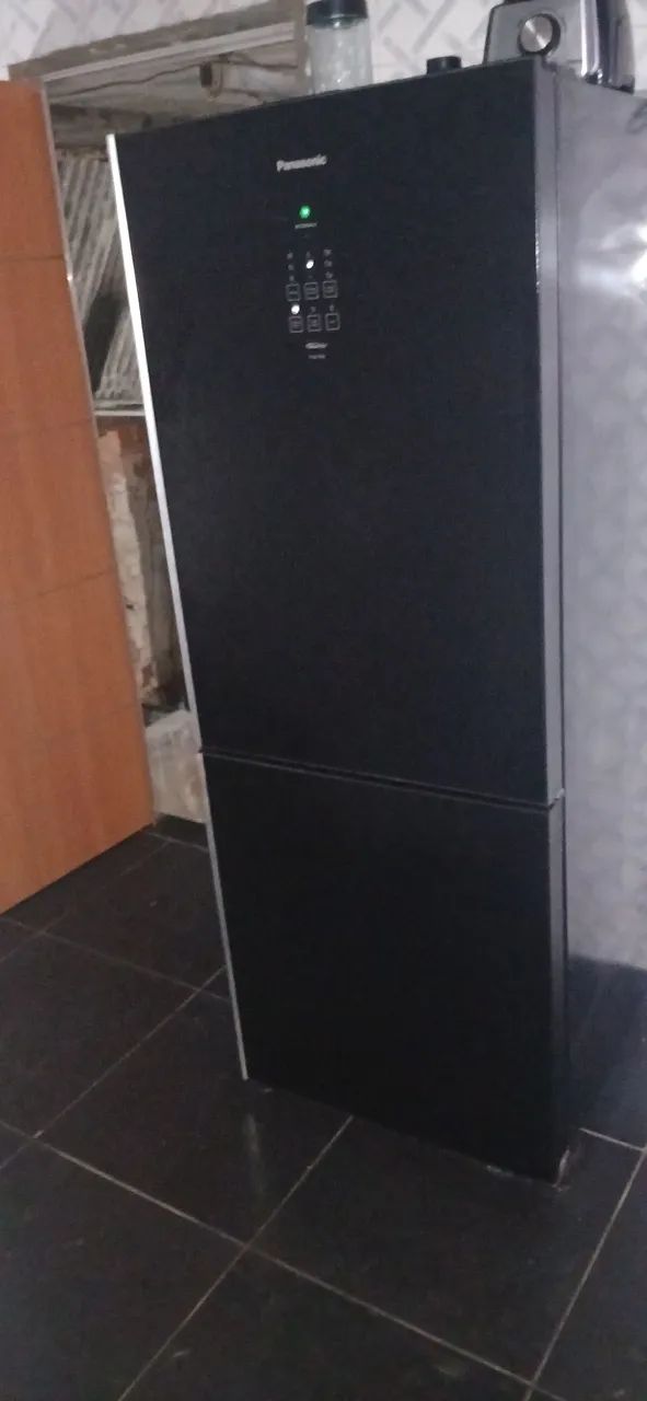 Geladeira Panasonic 
