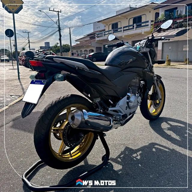 CB300 - Foto 3