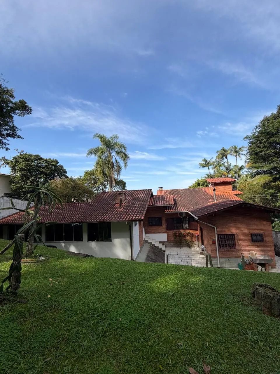 Casa de Alto Padrão na Lagoa da Conceição em Florianópolis/SC - Foto 2