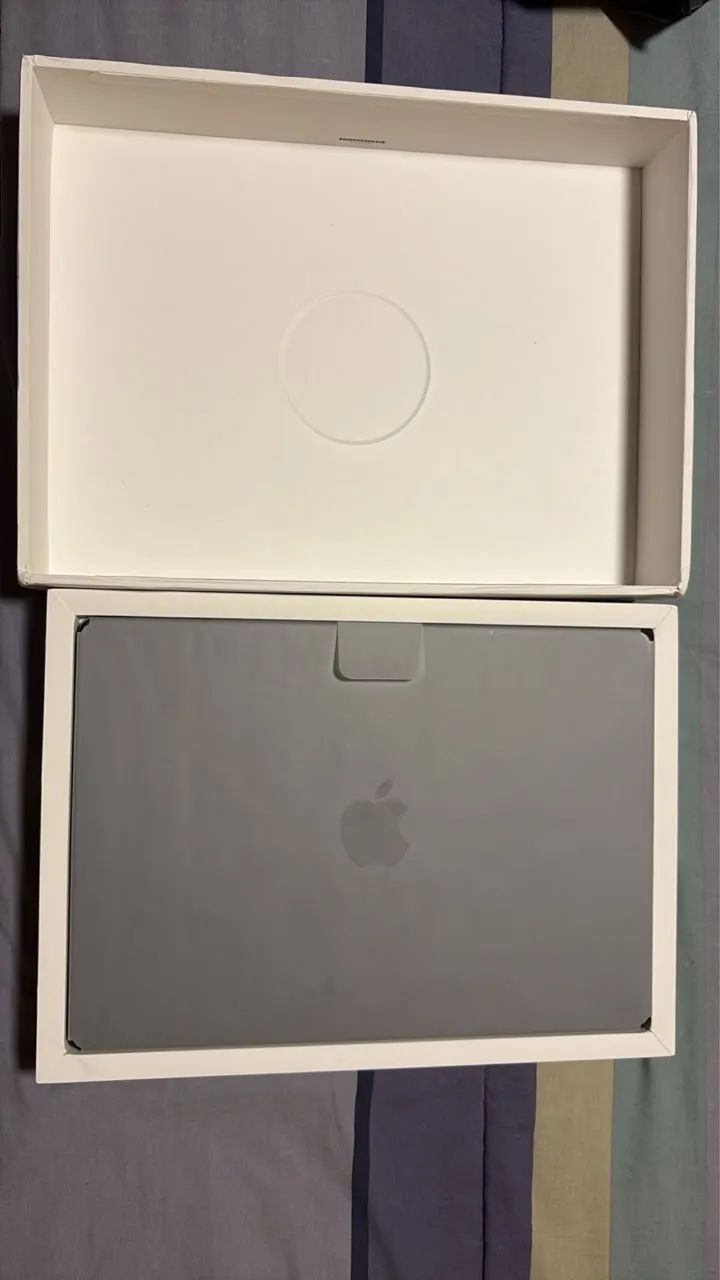 MacBook Pro M5 24gb SSD1TB Space Black Novo - Foto 2