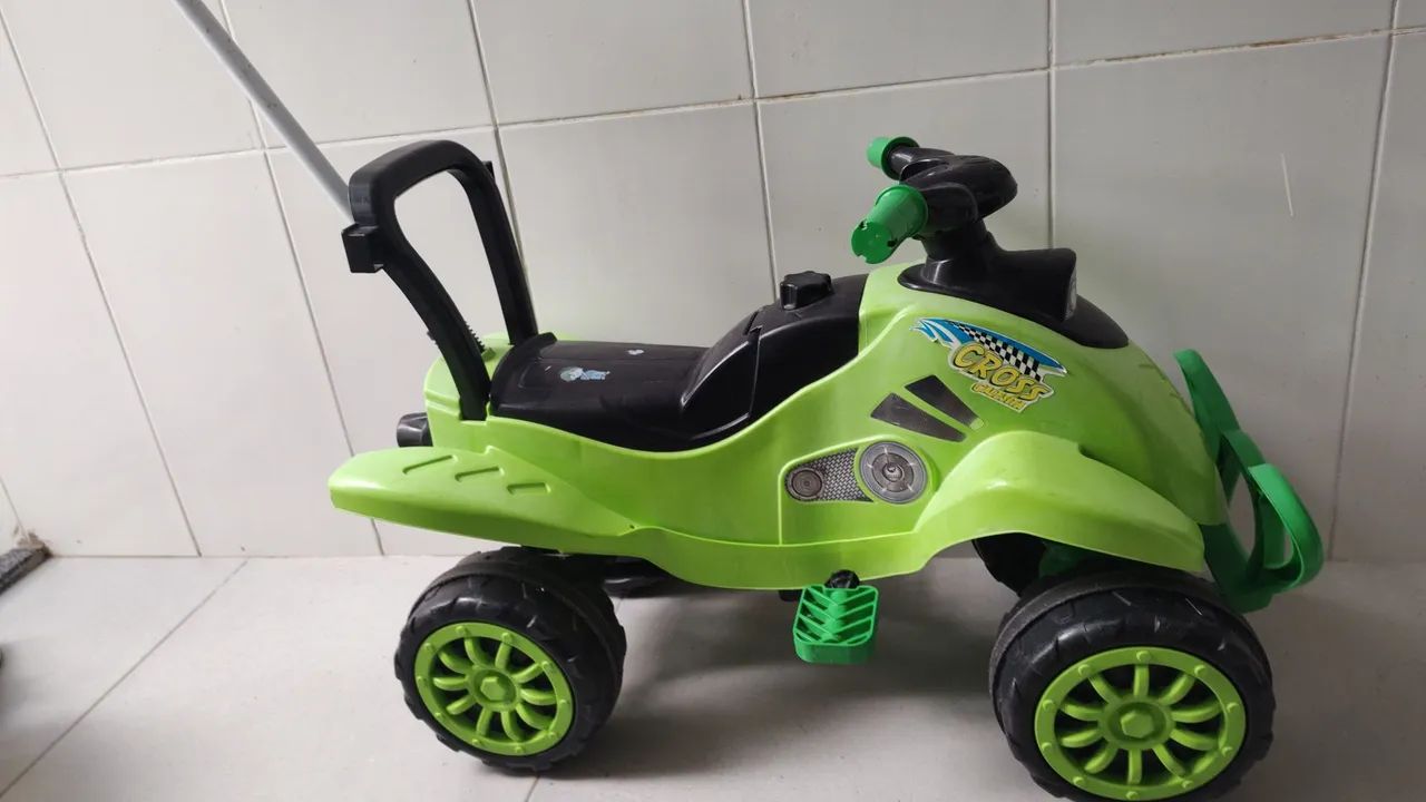 Quadriciclo infantil  - Foto 4