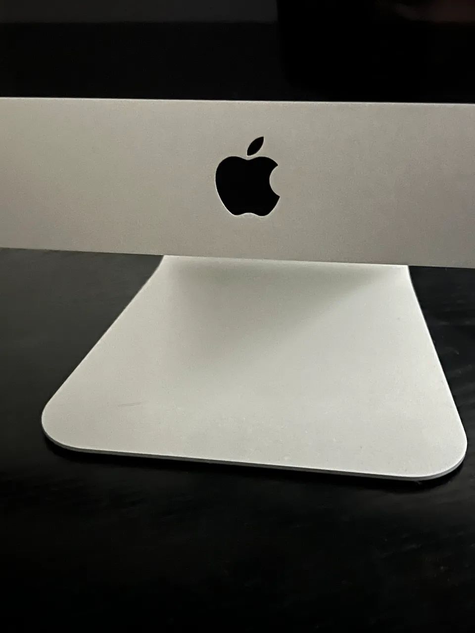 IMac 21.5 core i5 - SSD 1 T e 14GB de Memória com teclado e mouse