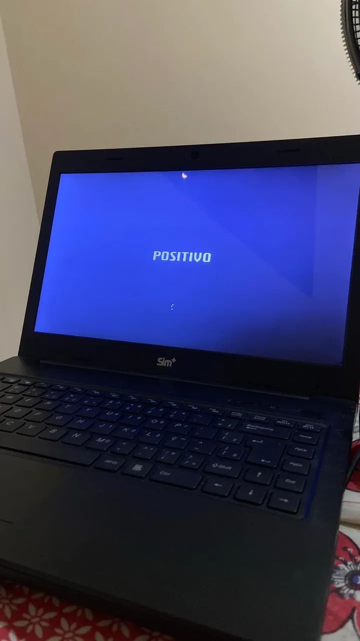 Vendo Notebook Positivo Sim+ - Foto 2