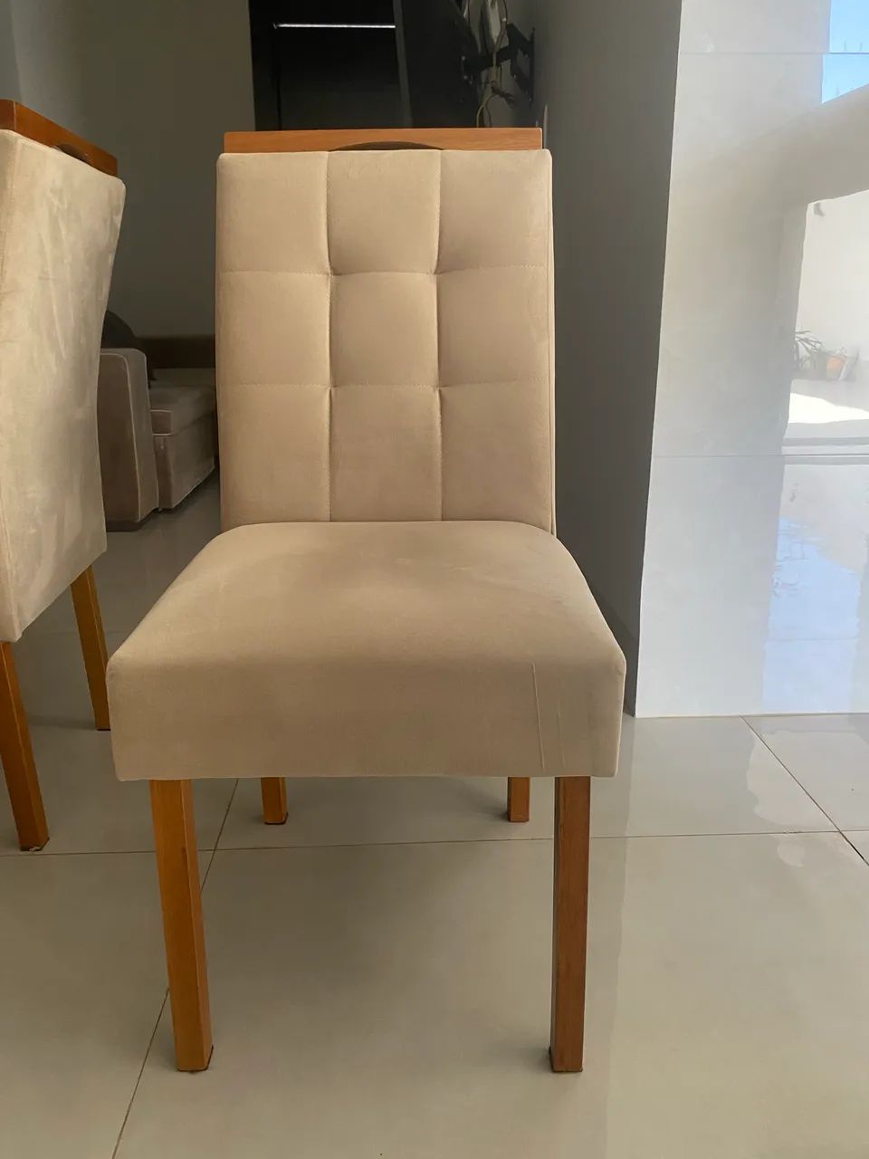 Mesa de jantar com 6 cadeiras - Foto 2
