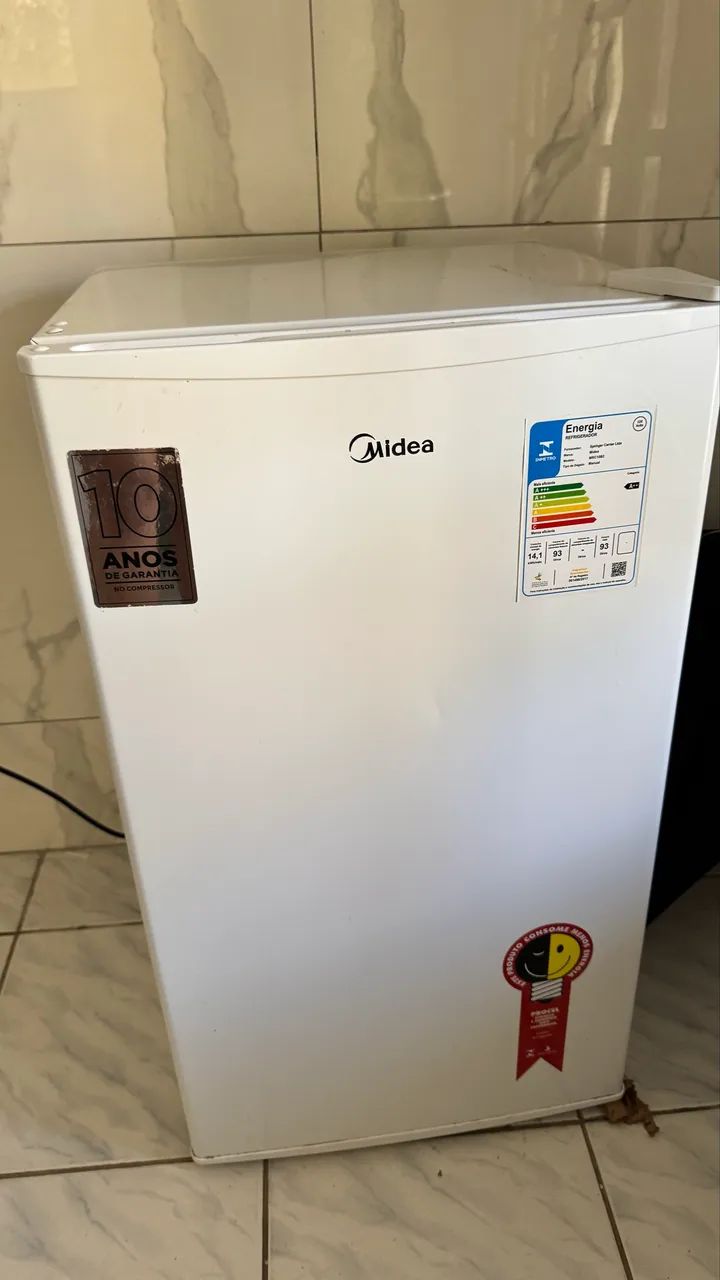 Frigobar 93L - Geladeiras e Freezers - Cidade Universitária