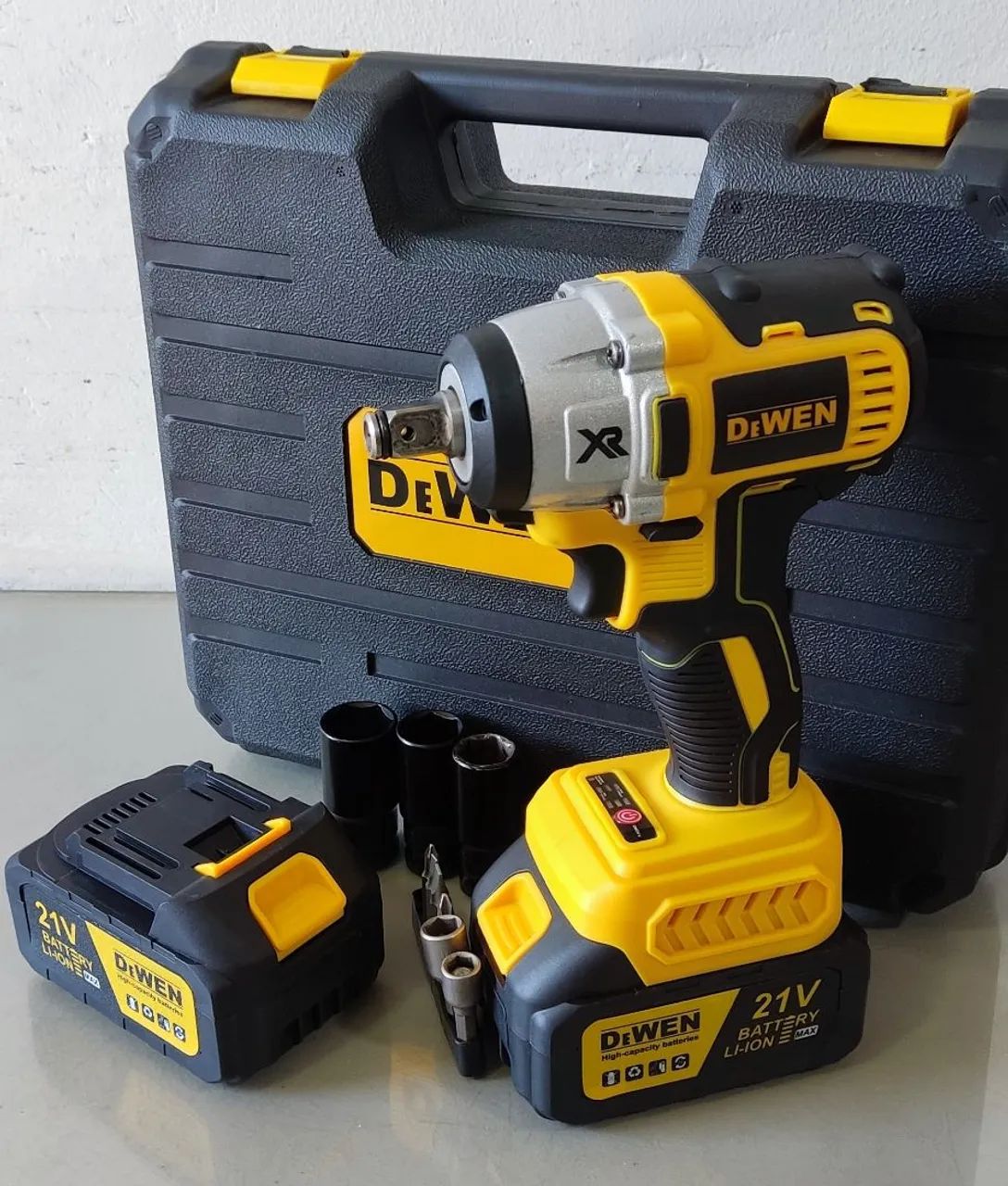 Chave de impacto 21 volts dewen com 2 bateria ? e maleta organizadora - Foto 6