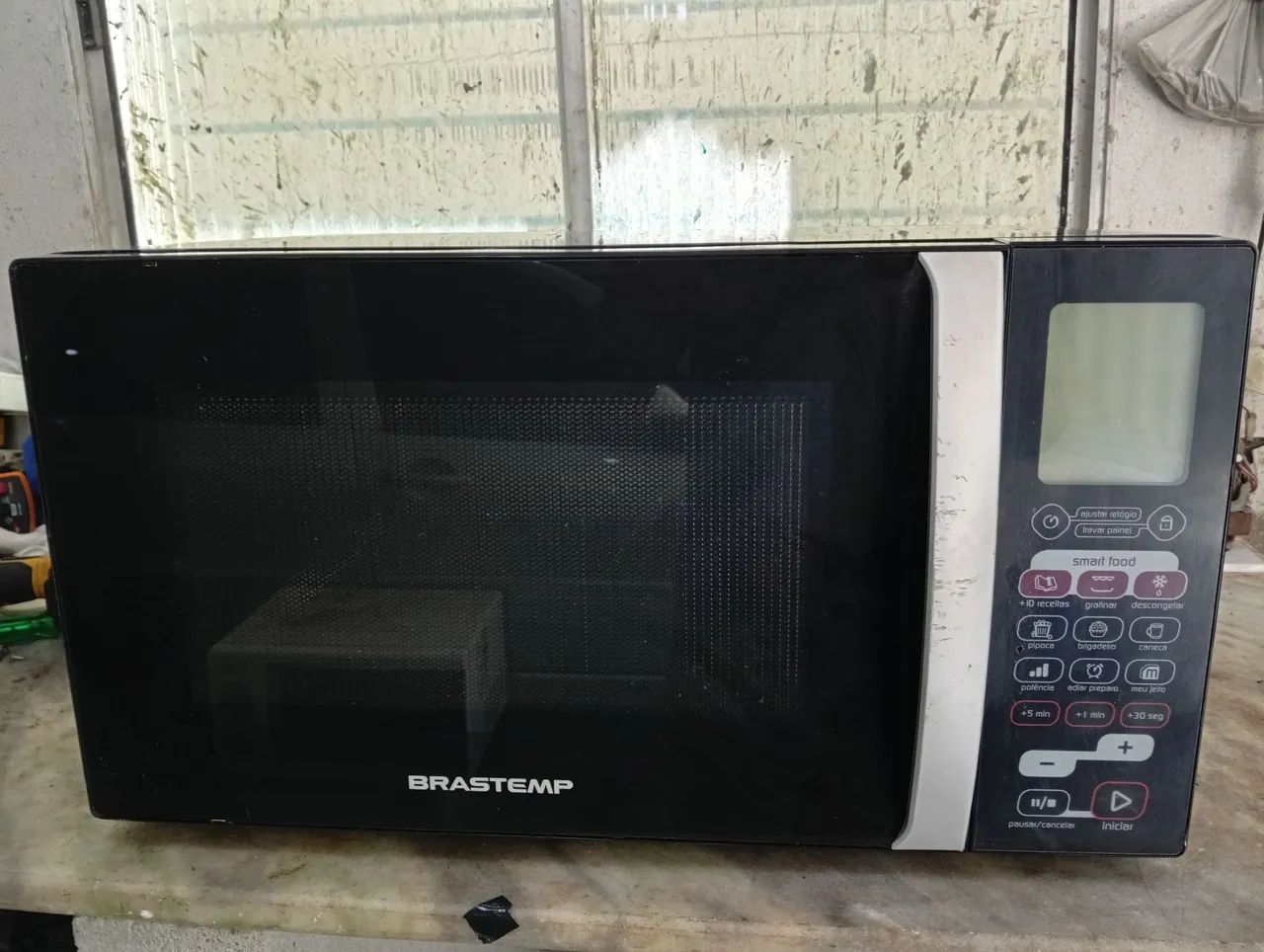 Microondas Brastemp 30 litros com Grill 