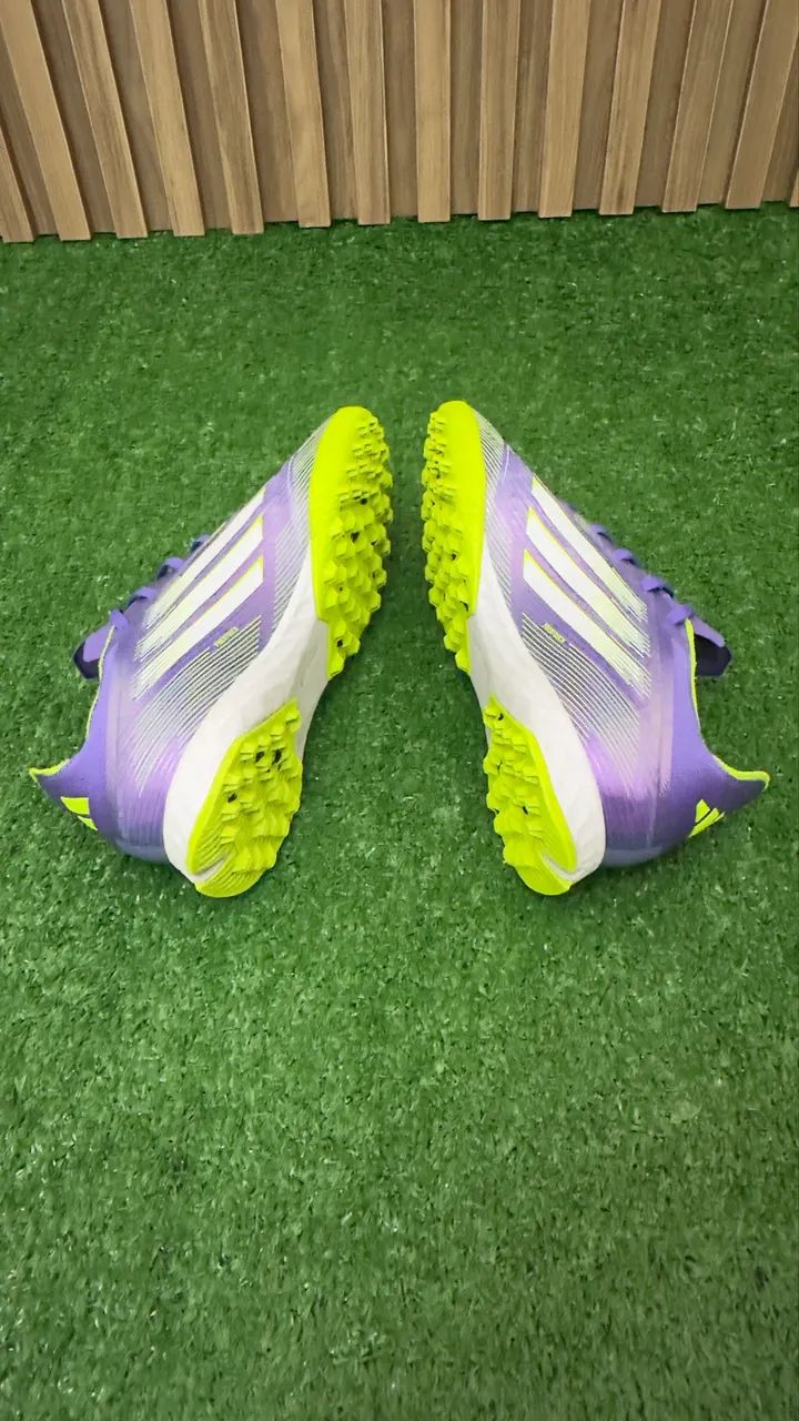 Chuteira Adidas F50 Pro TF - Foto 4