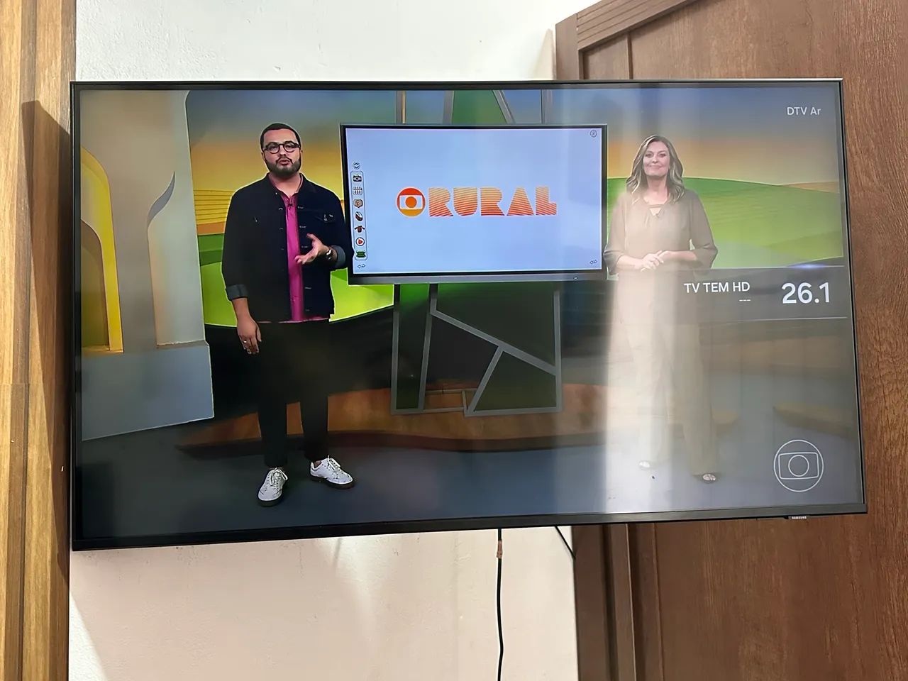 Smart TV 43" Samsung 4K UHD Crystal UHD com Xbox  - Foto 4