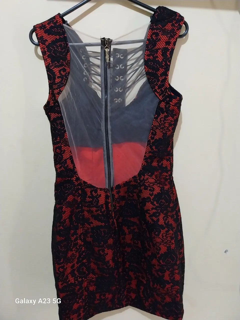 Vestido Preto e vermelho - Foto 2