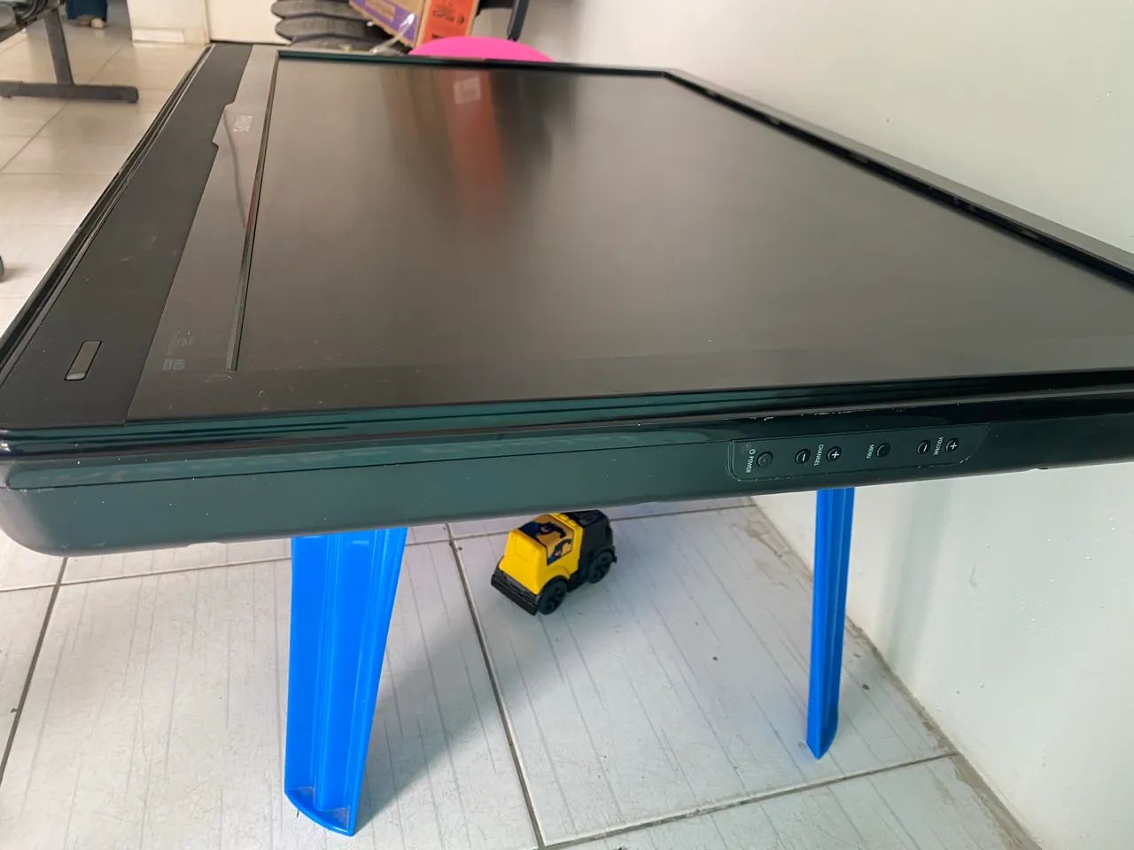 TV LCD 43 polegadas  - Foto 2