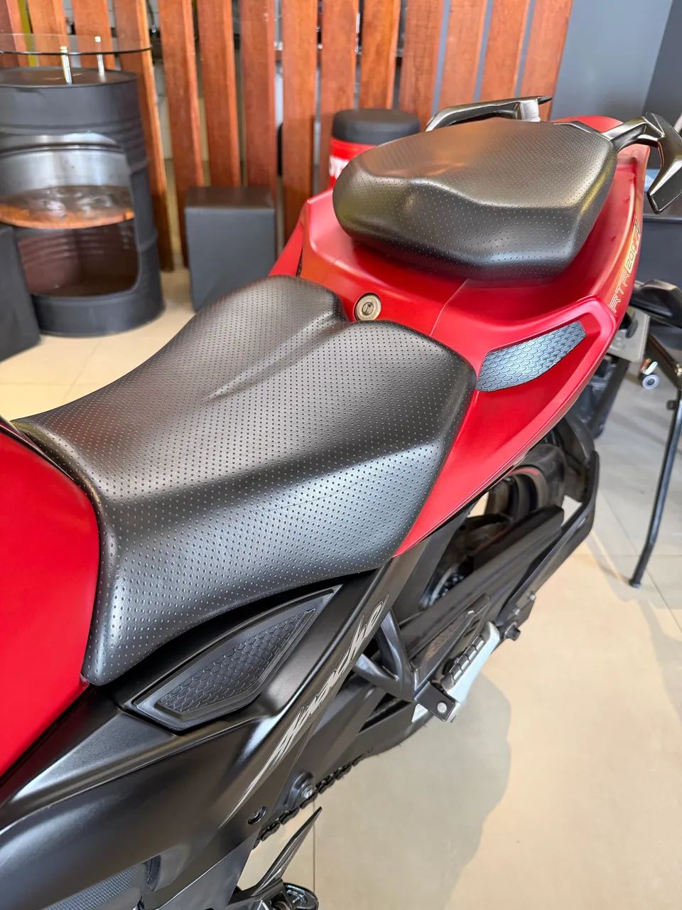 Apache RTR 200 2020/21 - Novíssima!!! - Foto 4