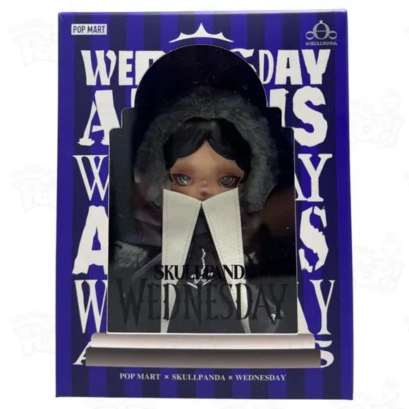 おもちゃ SKULLPANDA Wednesday SKULLPANDA × WEDNESDAY PLUSH (CLASSIC DRESS VERSION) Full of charm