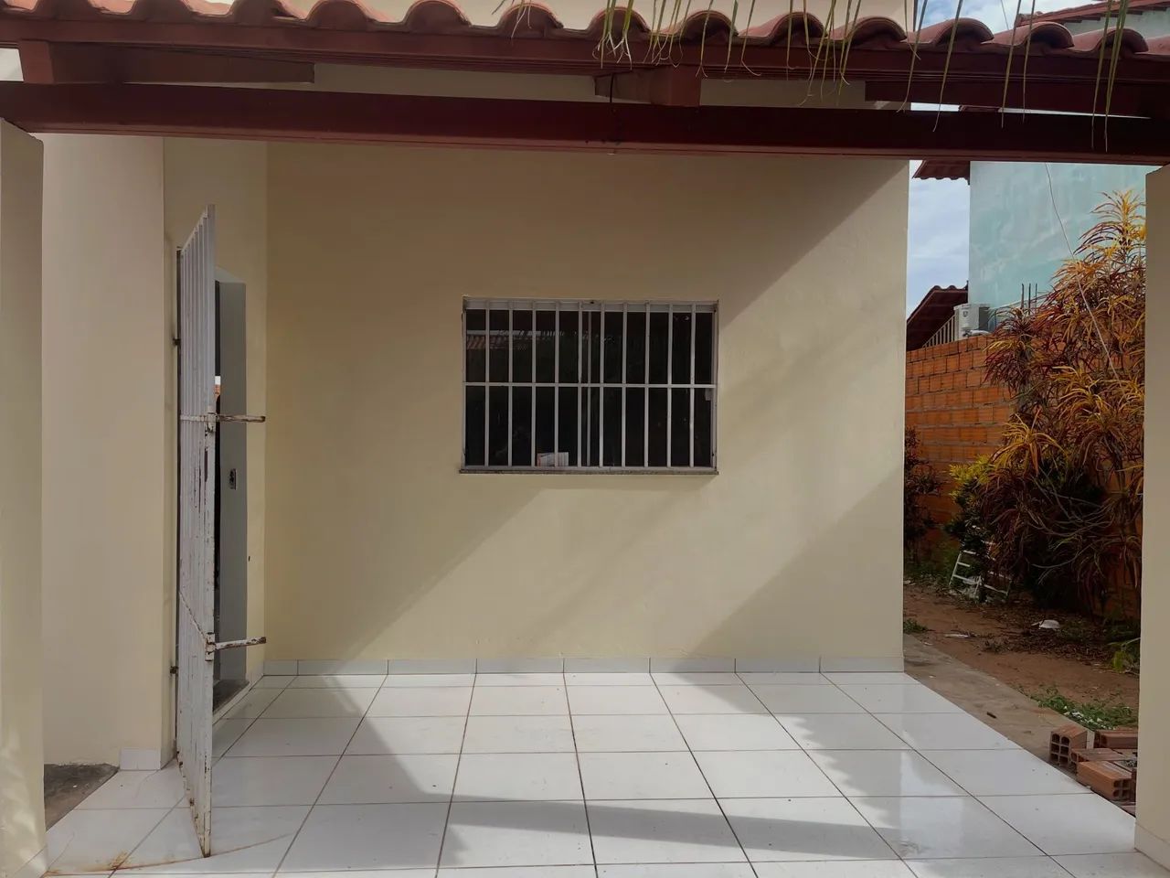 CASA BEM LOCALIZADA!! - Foto 3