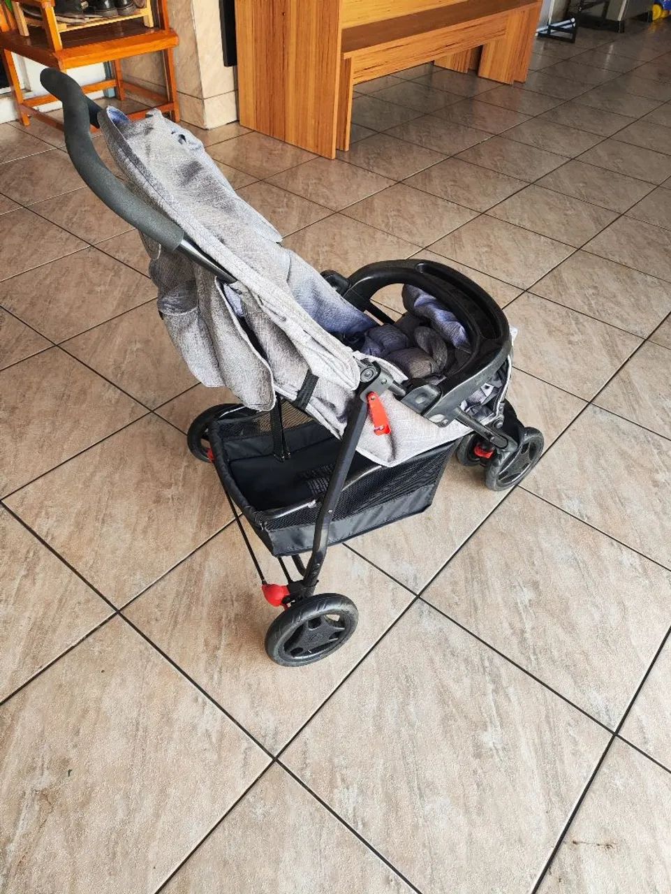 Carrinho de bebê COSCO conservado - Foto 2