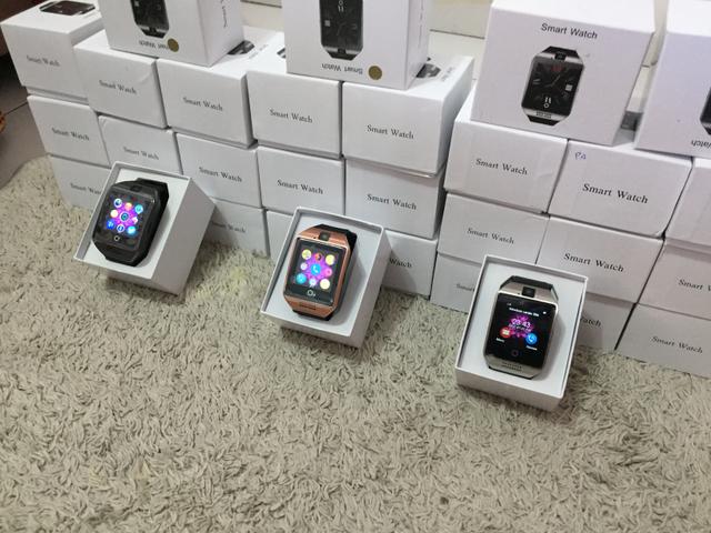 Vend smart Watch Bluetooth inteligente/ pega chip, cartão de memória e tem câmera novos - Foto 2