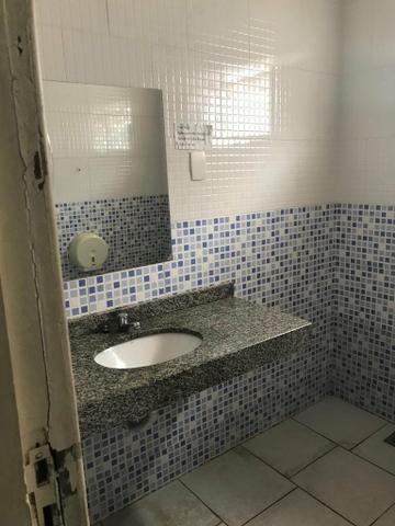 VENDO OU ALUGO Imóvel comercial prox Hosp Sta Helena - Foto 13