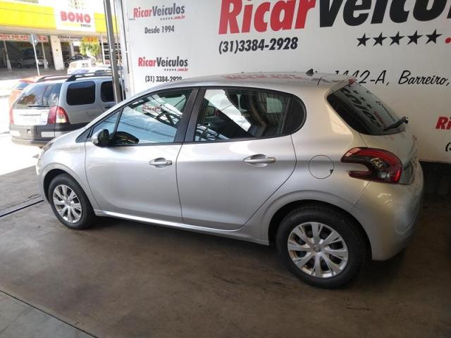PEUGEOT 208 2017/2018 1.2 ACTIVE 12V FLEX 4P MANUAL - Foto 3