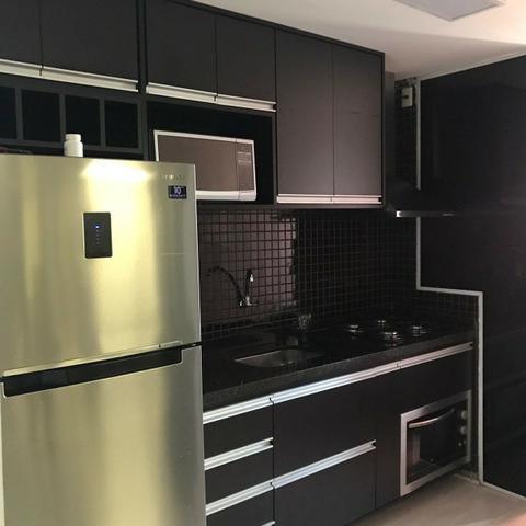 Lindo apartamento mobiliado e duas vagas de garagem - Foto 9