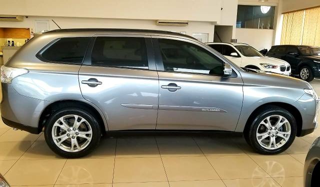 Outlander 2.0 160 cv automatica - Foto 4