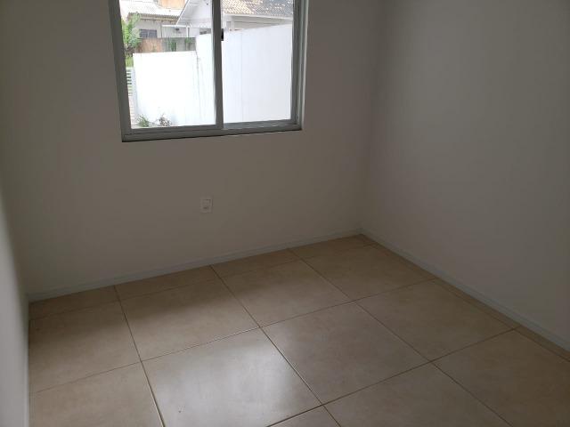 No Jardins 1 Casa Com 2 Dormitórios! - Foto 6