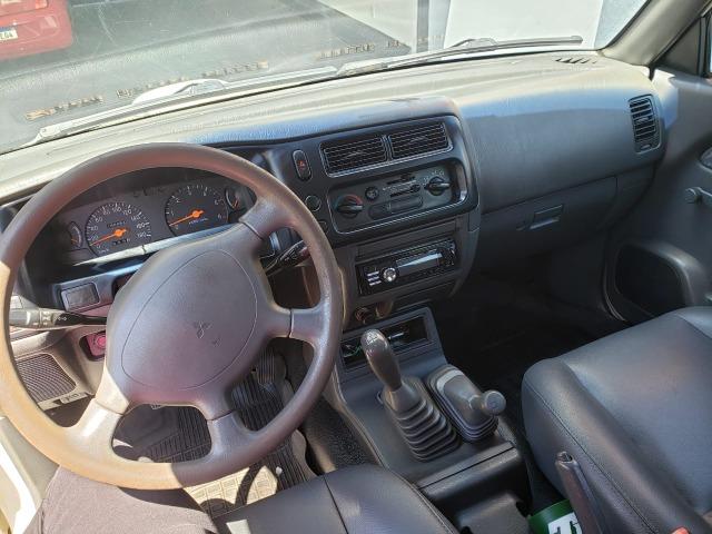 L200 GL 4x4 Diesel 2010 Repasse - Foto 4