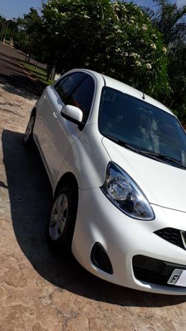 Nissan March S 1.0 2015 - Foto 2