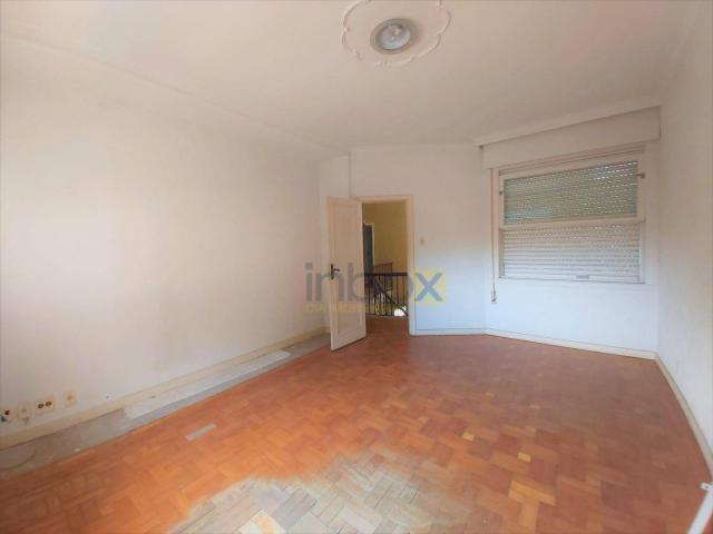 Excelente casa comercial em localização privilegiada - Foto 17
