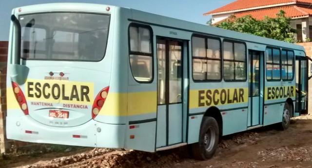 Onibus Volkswagen induscar apache u, cor azul, ano fab/mod 2005, 42 lugares, 206 cv - Foto 4
