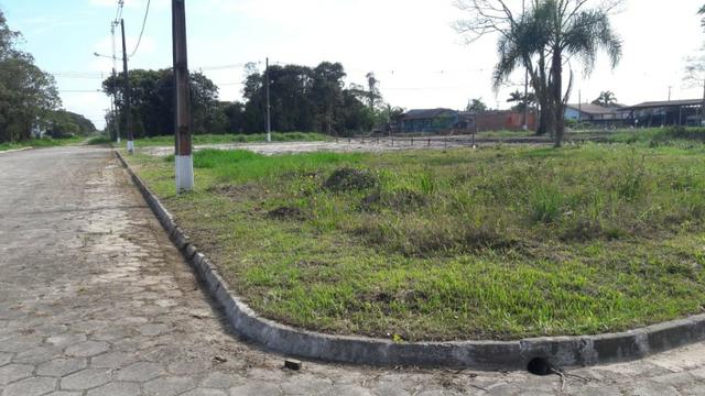 Terreno parcelado R$7.990(entrada),Limpo e aterrado no South Beach II ! - Foto 2