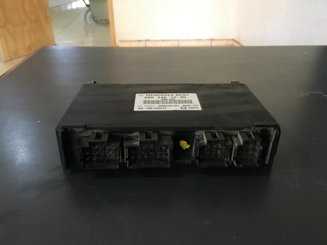 Módulo FR cabine Mercedes 0004461235 - Foto 2