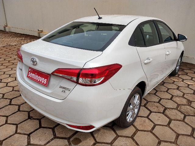 Yaris Sd XL Plus 1.5 - Foto 4