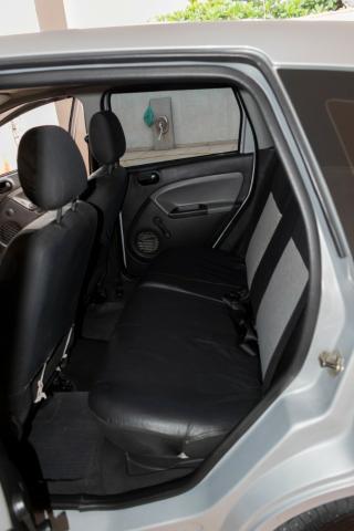 Ford Fiesta 4 portas FLEX ano 2008/2009 - Foto 12