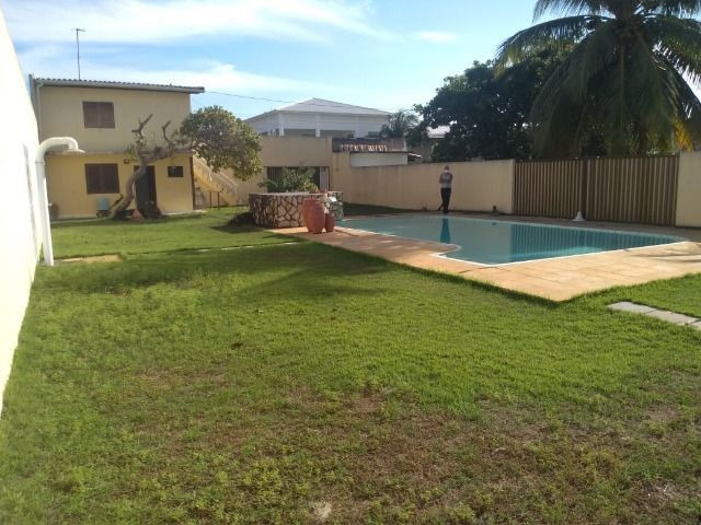 Casa em Cond. Beira-Mar, 3/4 sendo 3 suítes, piscina, 500m2, oportunidade!