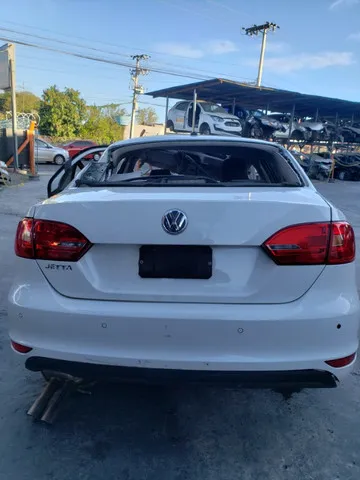 Sucata jetta 2,0 2012