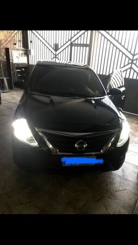 NISSAN VERSA