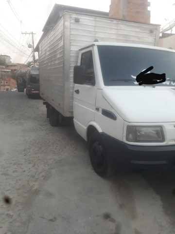 CAMINHÃO