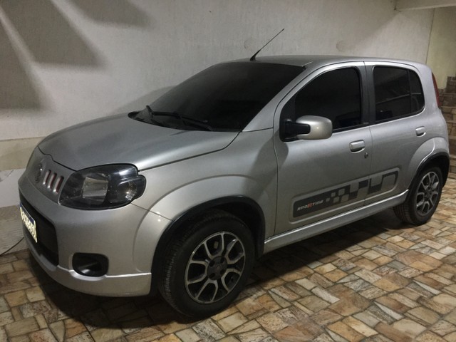 FIAT UNO SPORTING 1.4 2012