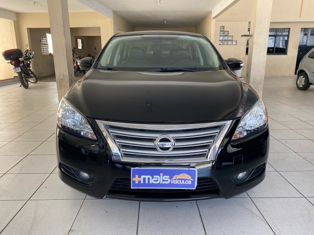 NISSAN SENTRA SL AUTOMÁTICO 2015