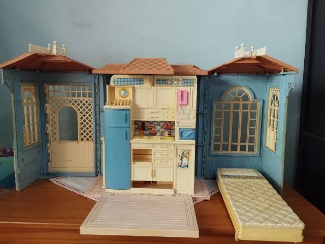 Casa da Barbie - Lar Doce Lar (1998) - Brechó Nanicolândia