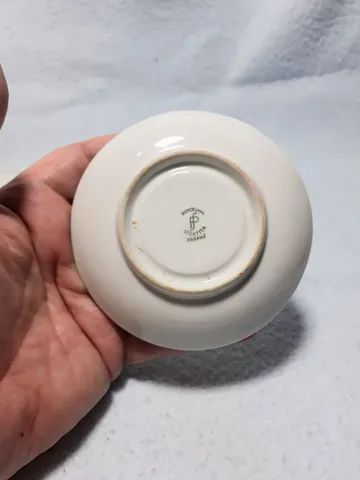 Lote 4 pires de porcelana para xicrinhas  - Foto 4