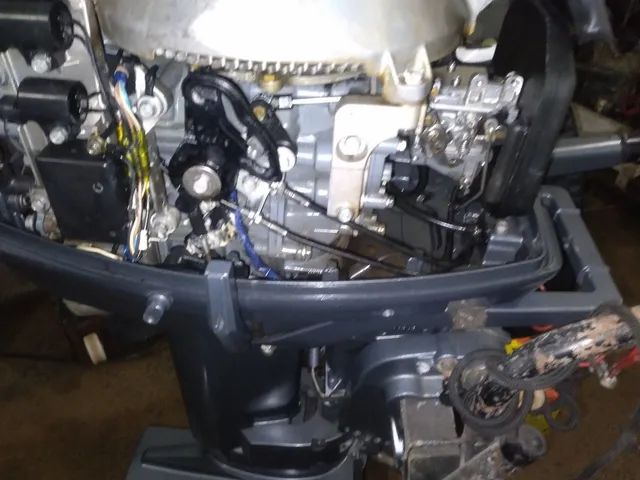Motor de popa yamaha 25 hp ano 2014 
