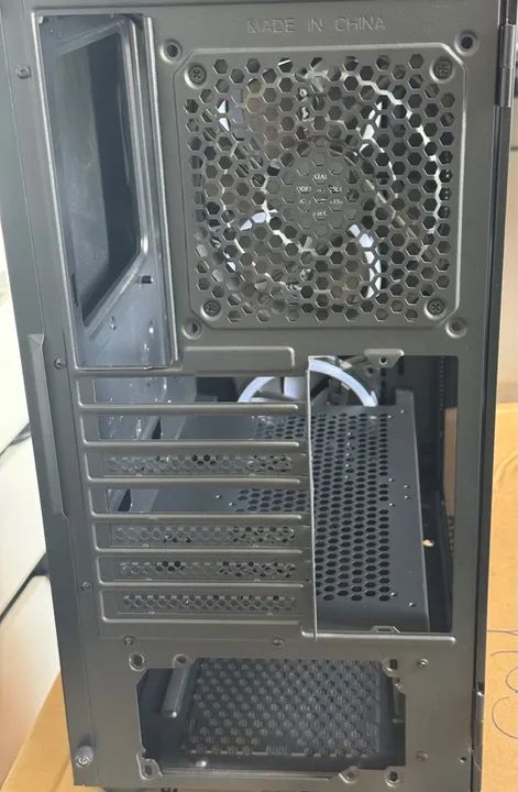 Gabinete gamer gamdias + fans  - Foto 4