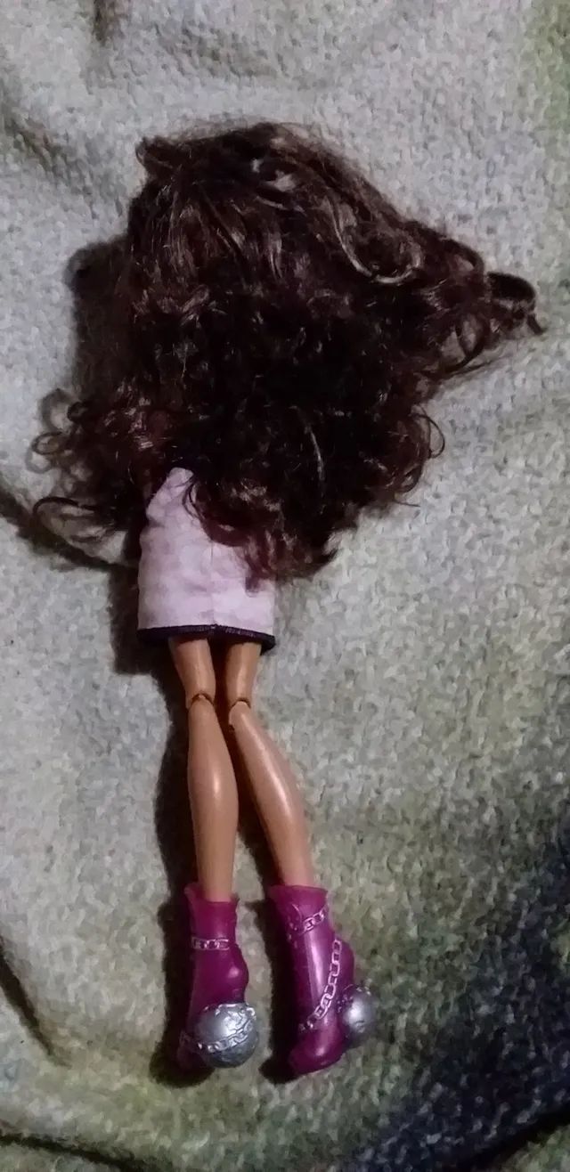 Boneca antiga doll de coleção monster high clawdeen wolf da mattel  - Foto 3