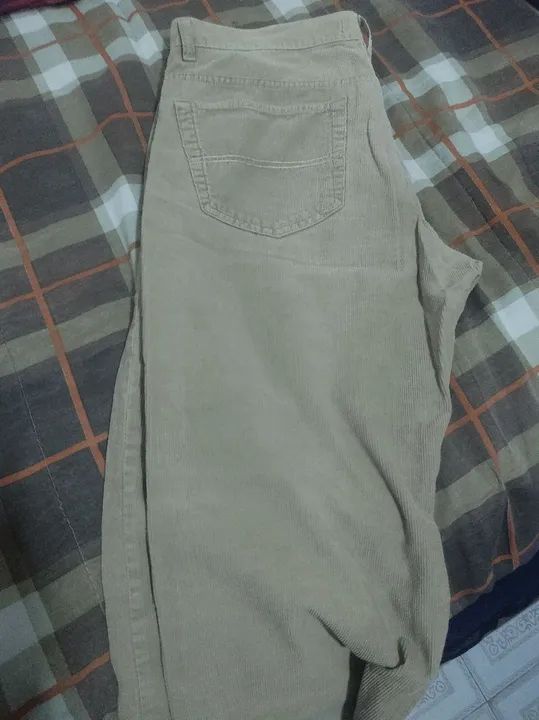 CALÇA VELUDO ZARA TAM 46 - Foto 2