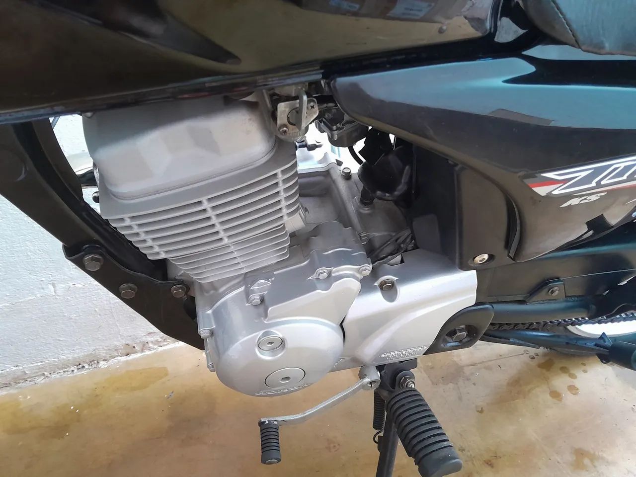 Vendo moto titan 150ks IPVA pago 2024,tudo 0k só transferir.  - Foto 7