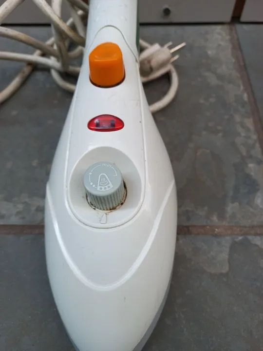 Ferro de passar vaporizador 220v - Foto 3