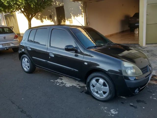 RENAULT CLIO RT/ PRIVILÈGE 1.6 16V 5P 2004 - 1283705944 | OLX