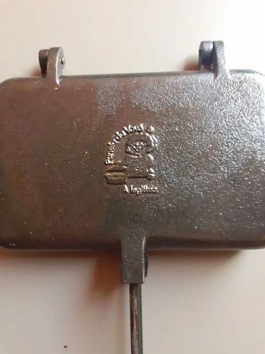 Sanduicheira Antiga da vovo - Foto 2