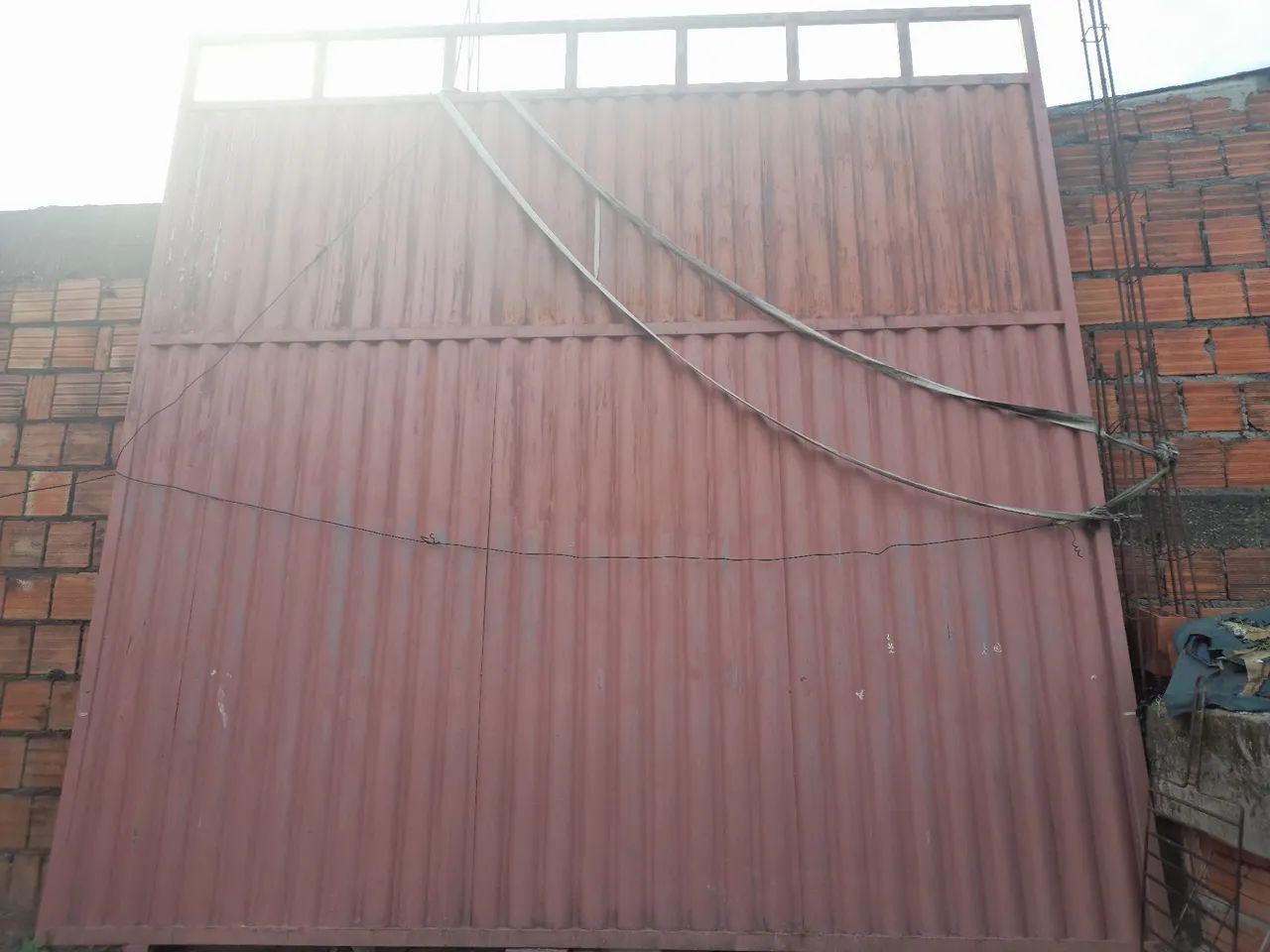 Portão grande de Ferro novo em ótimo estado - Foto 3